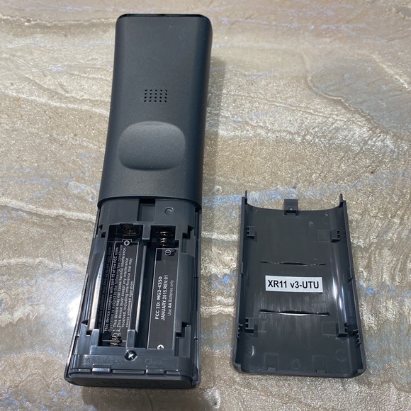 Comcast Xfinity XR11 Premium Voice Activated Cable TV Backlit Remote Control - Picture 3 of 11